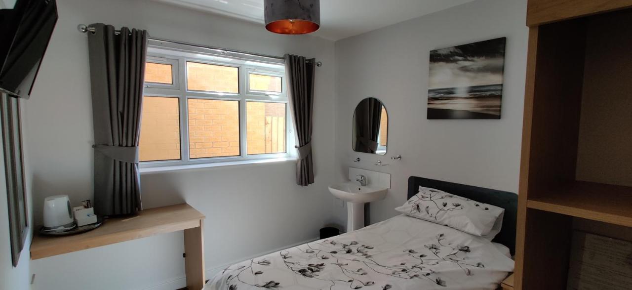 Aaron Lodge Guest House Leicester Eksteriør bilde