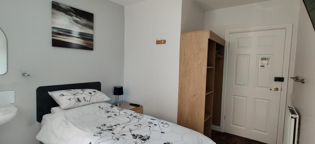 Aaron Lodge Guest House Leicester Eksteriør bilde