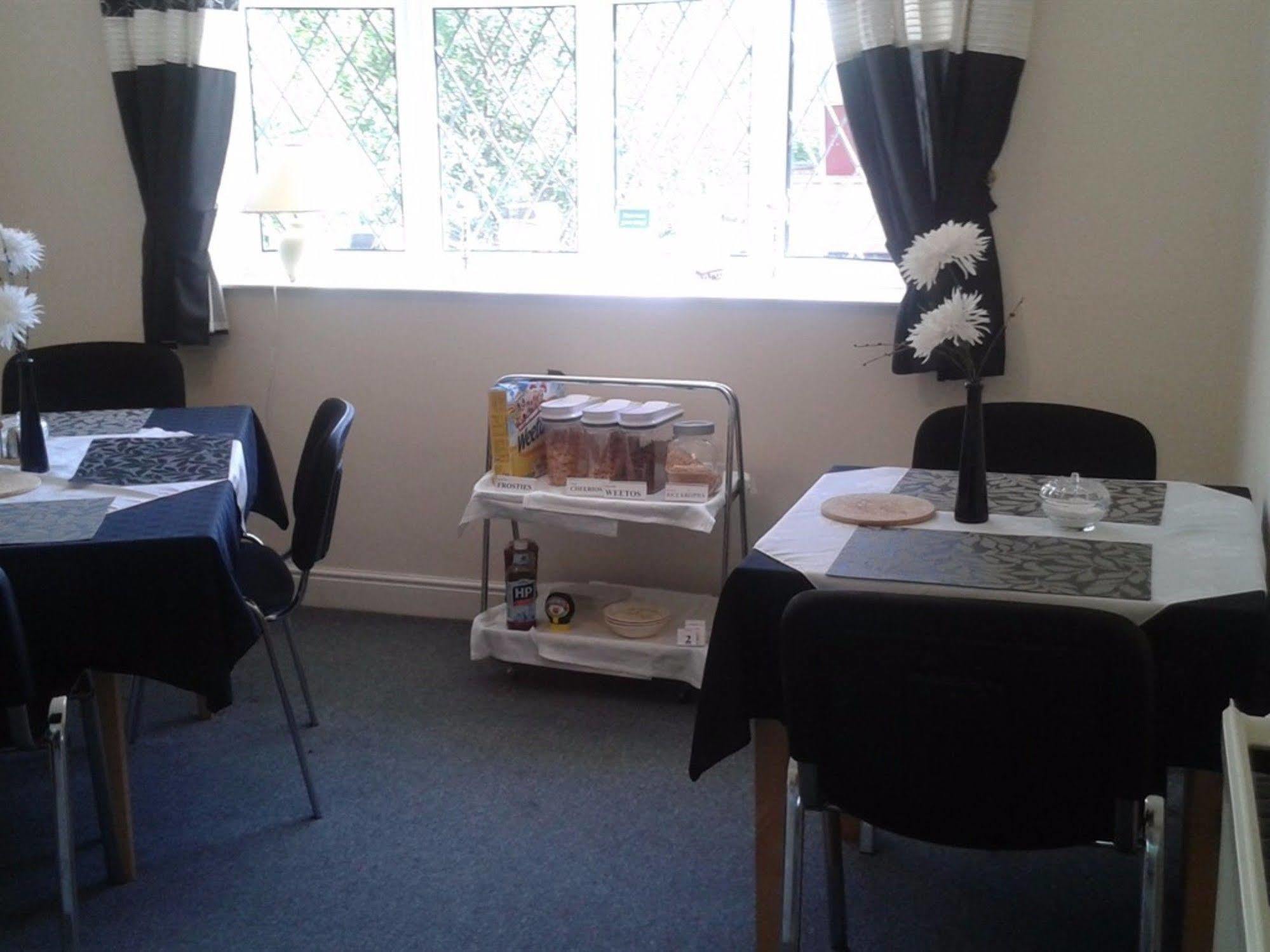 Aaron Lodge Guest House Leicester Eksteriør bilde