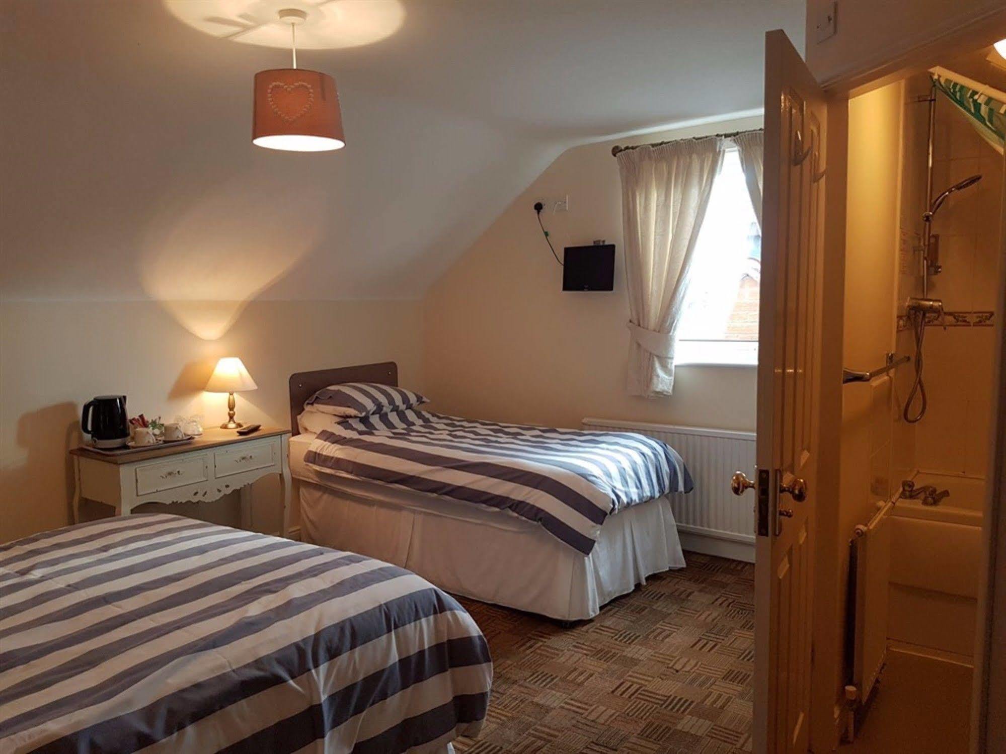 Aaron Lodge Guest House Leicester Eksteriør bilde