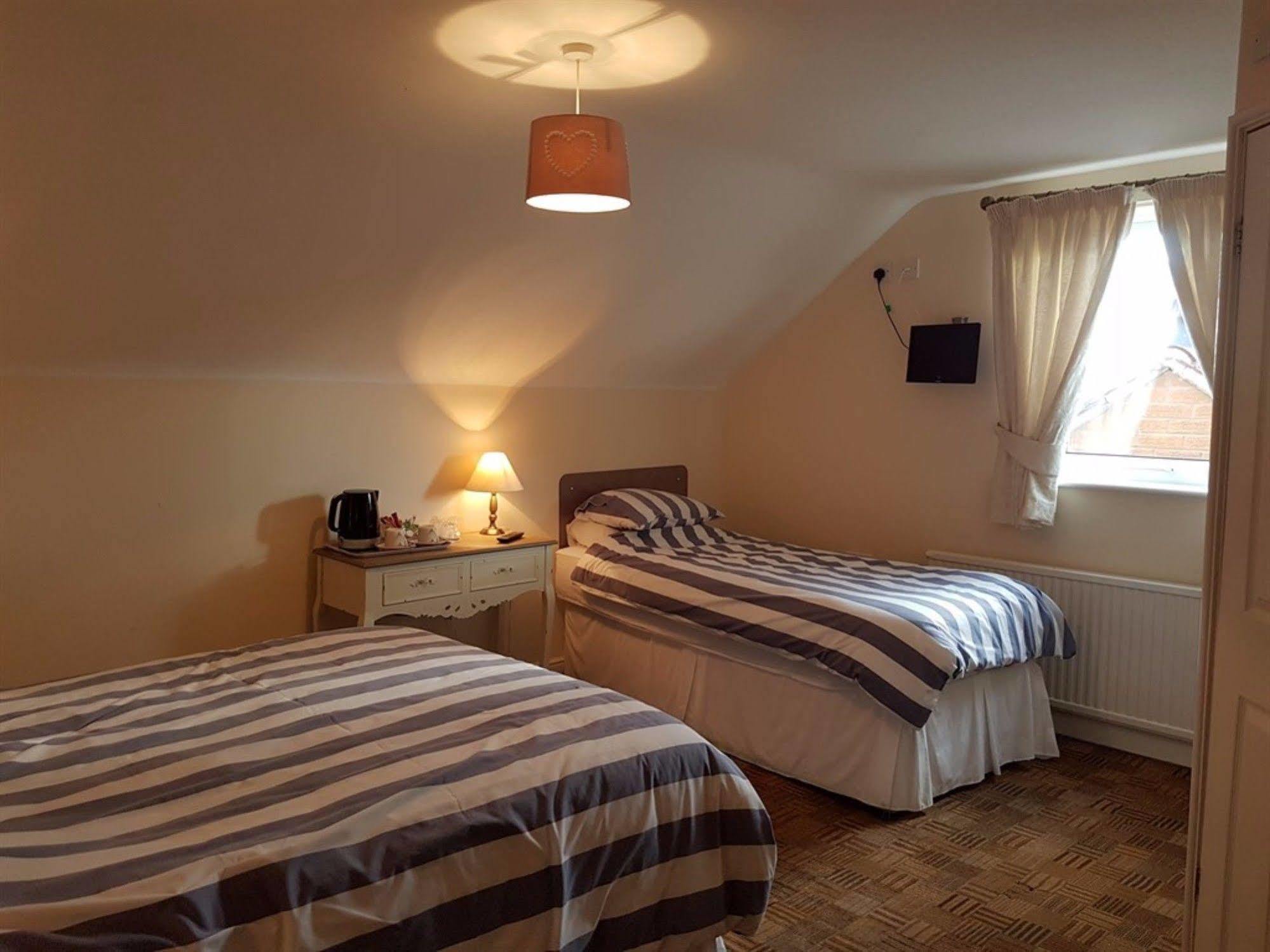 Aaron Lodge Guest House Leicester Eksteriør bilde