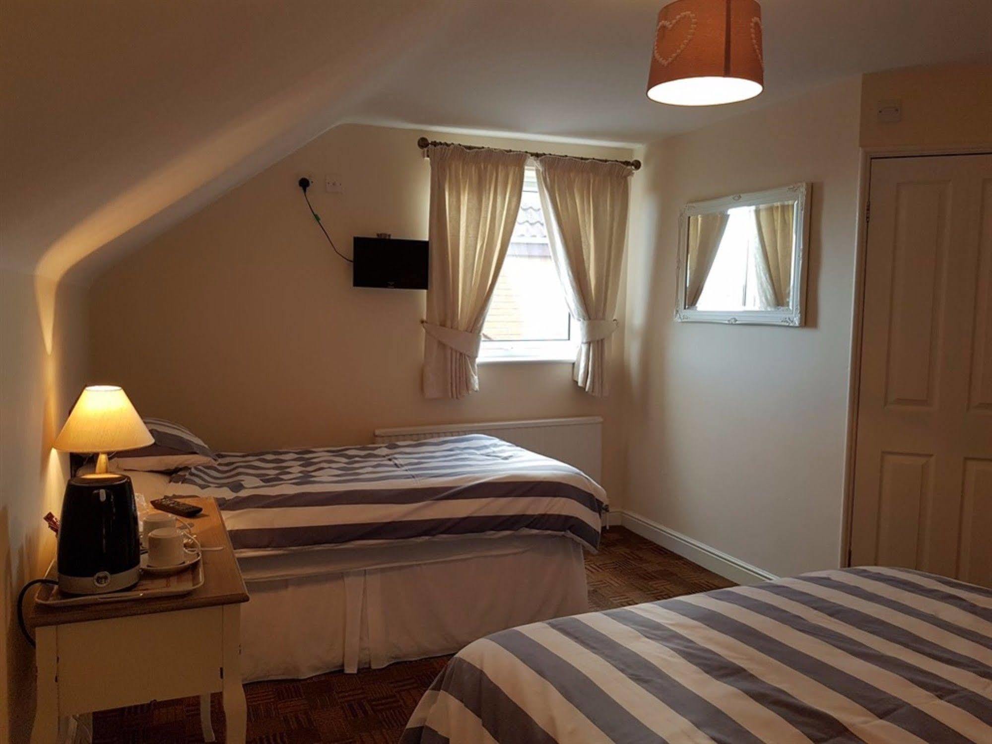 Aaron Lodge Guest House Leicester Eksteriør bilde